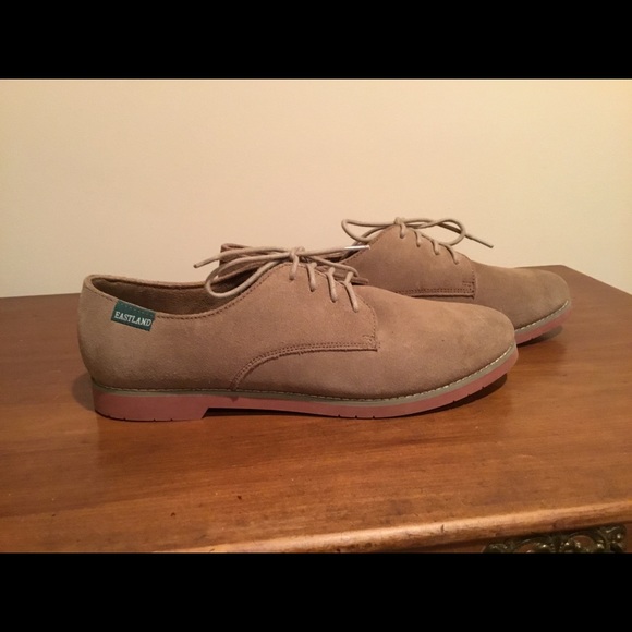 eastland women's oxfords